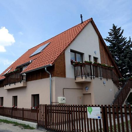 Arany Szolo Wellness Apartmanhaz Heviz Luaran gambar