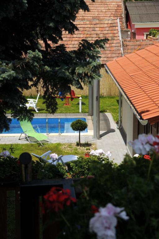 Arany Szolo Wellness Apartmanhaz Heviz Bilik gambar