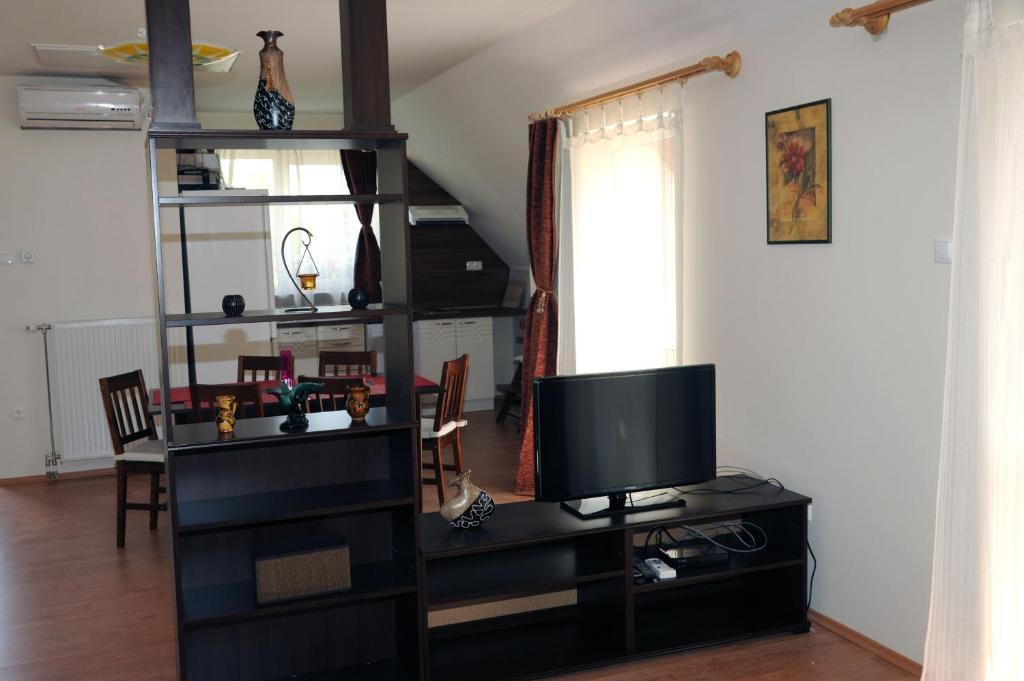 Arany Szolo Wellness Apartmanhaz Heviz Bilik gambar