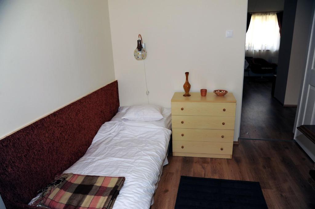 Arany Szolo Wellness Apartmanhaz Heviz Bilik gambar
